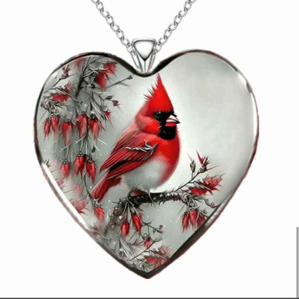 Red Bird Silver Heart-shaped‎ Pendant Necklace